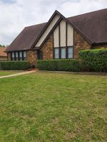 Foreclosure Listing in E 59TH PL TULSA, OK 74145