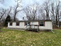 Foreclosure Listing in NORTH ST WALKERTON, IN 46574