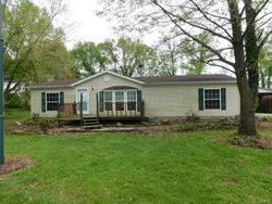 Foreclosure Listing in DOVE LN CARLYLE, IL 62231