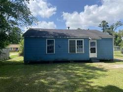 Foreclosure in  OAKLON AVE Baton Rouge, LA 70811