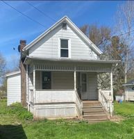 Foreclosure Listing in W ACADEMY ST ALBION, NY 14411