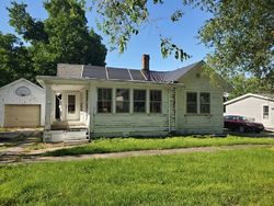 Foreclosure Listing in E ASH ST CHATSWORTH, IL 60921