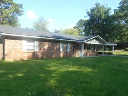 Foreclosure Listing in HUNTER ST MCCOMB, MS 39648