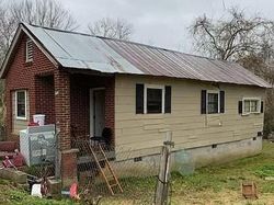 Foreclosure in  E MAGNOLIA ST Vicksburg, MS 39180