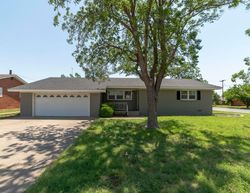 Foreclosure Listing in CHARLES ST PAMPA, TX 79065