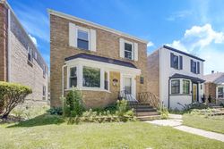 Foreclosure in  W CATALPA AVE Chicago, IL 60625