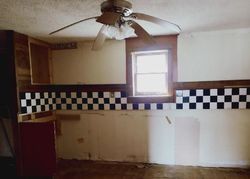 Foreclosure Listing in BLACKMAN ST CLINTON, IN 47842