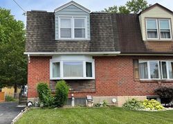 Foreclosure Listing in 7TH AVE FOLSOM, PA 19033