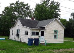 Foreclosure in  PRAIRIE AVE Mount Vernon, IL 62864