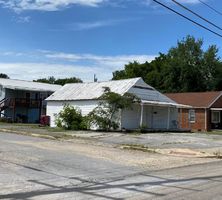 Foreclosure in  E FAIRVIEW AVE Johnson City, TN 37601
