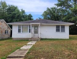 Foreclosure Listing in W 1ST ST MOUNTAIN VIEW, MO 65548