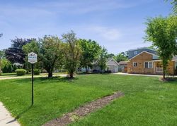 Foreclosure Listing in N WAUKEGAN RD NILES, IL 60714