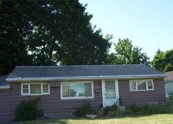 Foreclosure Listing in MEADOWBROOK DR SYRACUSE, NY 13210