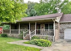 Foreclosure Listing in WOODHAVEN DR METROPOLIS, IL 62960