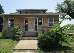 Foreclosure Listing in SW 2ND ST GRIFFIN, IN 47616