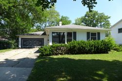 Foreclosure Listing in E BARBERRY LN MOUNT PROSPECT, IL 60056