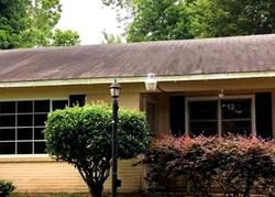 Foreclosure in  W CAVETT DR Shreveport, LA 71104