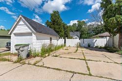  N 87th St, Milwaukee WI