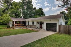 Foreclosure Listing in BRADSHAW GARDEN RD KNOXVILLE, TN 37912