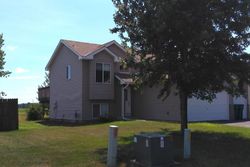 Foreclosure Listing in CEDAR DR S CAMBRIDGE, MN 55008