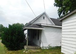 Foreclosure Listing in W SPRING ST BROWNSTOWN, IN 47220