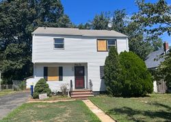 Foreclosure Listing in LATOURETTE AVE SOUTH BOUND BROOK, NJ 08880