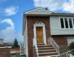 Foreclosure in  TYSENS LN Staten Island, NY 10306