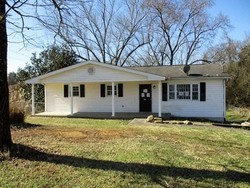 Foreclosure Listing in SHUBERT ST KINGSTON, TN 37763