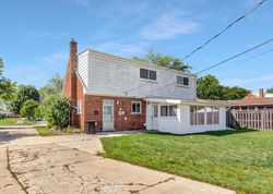 Foreclosure Listing in HUNTINGTON ST RIVERVIEW, MI 48193