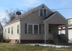 Foreclosure in  E GIFT AVE Peoria, IL 61603