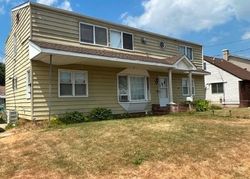 Foreclosure Listing in EAST DR COPIAGUE, NY 11726