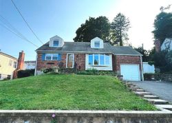 Foreclosure in  SIDEVIEW DR Oyster Bay, NY 11771