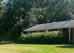 Foreclosure Listing in ROSEMARY DR BASTROP, LA 71220
