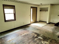 Foreclosure Listing in LINDEN ST AVON, NY 14414