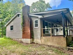 Foreclosure Listing in CEMETERY RD AUBURN, KY 42206