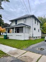  Maplewood Ave, Lansing MI