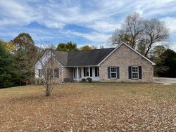 Foreclosure Listing in E MEADOW DR NANCY, KY 42544