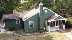 Foreclosure Listing in BAKER RD HYDE PARK, NY 12538