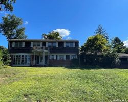 Foreclosure in  LAKEVILLE DR Roslyn, NY 11576