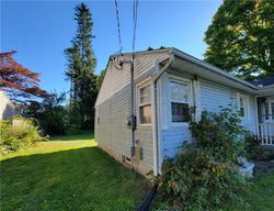 Foreclosure Listing in CRESTWOOD AVE WATERTOWN, CT 06795