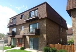 Foreclosure Listing in BIANCO TER APT B DES PLAINES, IL 60016