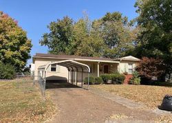 Foreclosure Listing in GRYMES ST SOUTH FULTON, TN 38257