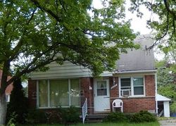 Foreclosure Listing in FENTON REDFORD, MI 48239