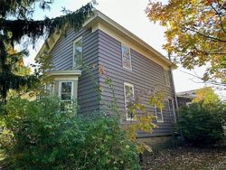 Foreclosure Listing in ELLEN ST OSWEGO, NY 13126