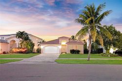 Foreclosure Listing in SW 53RD ST HOLLYWOOD, FL 33027