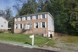 Foreclosure in  VALLEY RD Pittsburgh, PA 15237