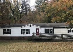 Foreclosure Listing in STANLEY LUCIA RD MOUNT HOLLY, NC 28120