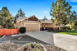 Foreclosure Listing in SW 32ND ST REDMOND, OR 97756