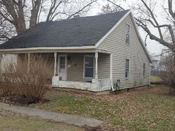 Foreclosure Listing in PEABODY AVE WASHINGTON COURT HOUSE, OH 43160