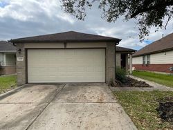 Foreclosure Listing in GREEN PEAR LN HOUSTON, TX 77049